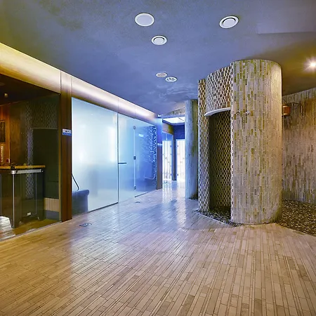 兹德罗约瓦海洋酒店 酒店 5*