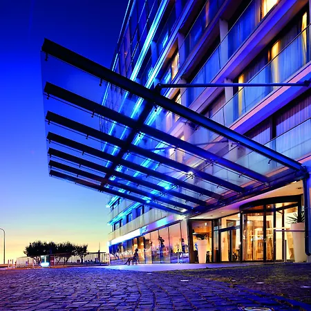 兹德罗约瓦海洋酒店 科沃布热格