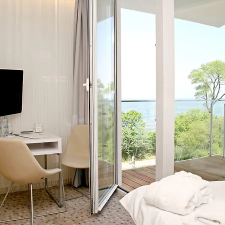 兹德罗约瓦海洋酒店 科沃布热格