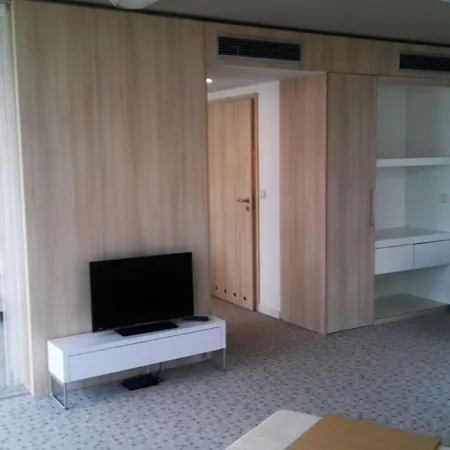 酒店 兹德罗约瓦海洋酒店 5*