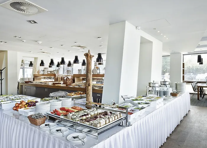 Marine By Zdrojowa Hotell 5*