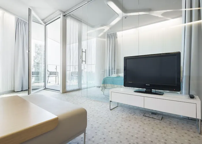 Marine By Zdrojowa Hotell