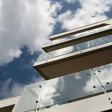 Marine By Zdrojowa 5*