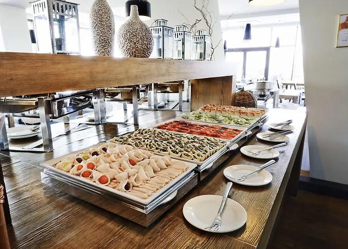 Marine By Zdrojowa Hotel 5*